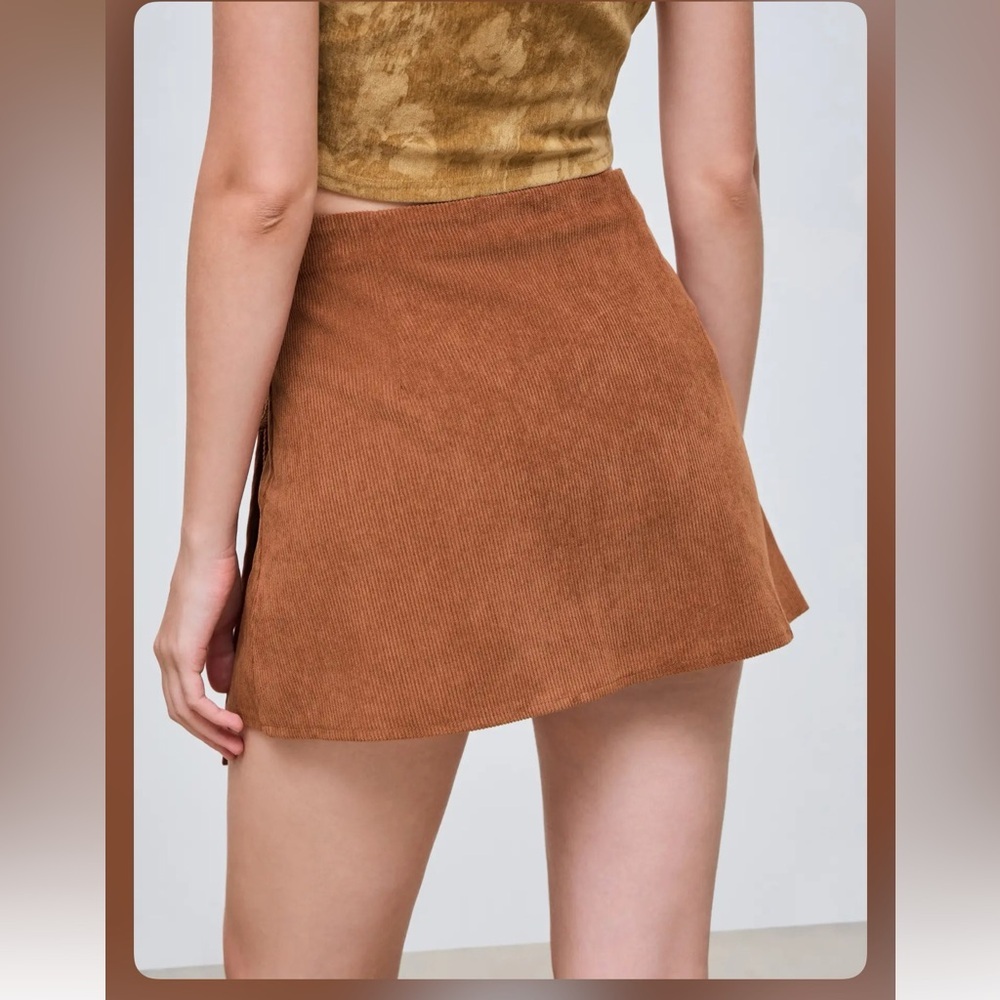Cider CORDUROY MID RISE SOLID KNOTTED MINI SKIRT AB6-XS-19 - Picture 2 of 10